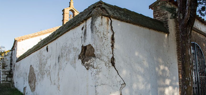 ¿Esperamos al derrumbe de la ermita de San Sebastián de Pedroche para poner ‘pies en pared’?