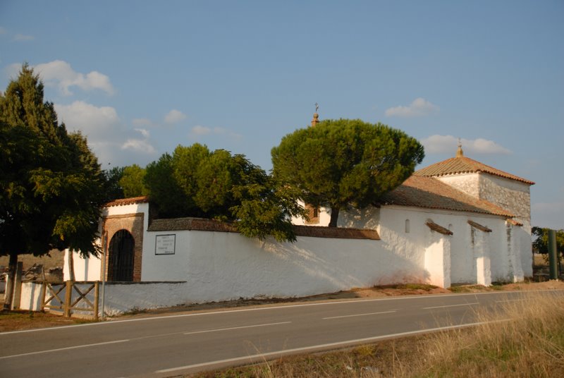 ¿Esperamos al derrumbe de la ermita de San Sebastián de Pedroche para poner ‘pies en pared’?